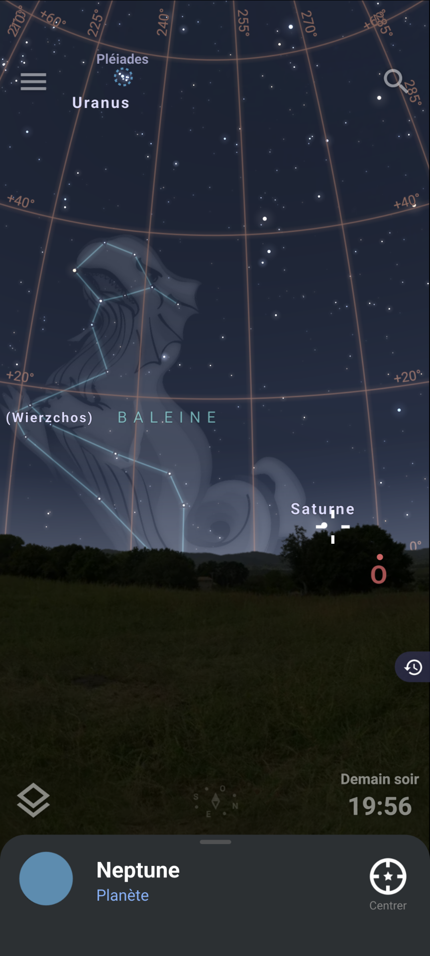 Neptune est juste à côté de Saturne. Uranus se balade du côté des Pléiades. Elles sont invisibles à l'oeil nu. 